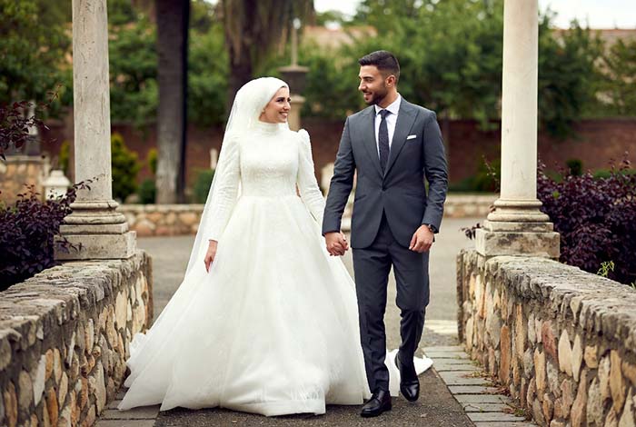 ازدواج عروس و داماد مسلمان