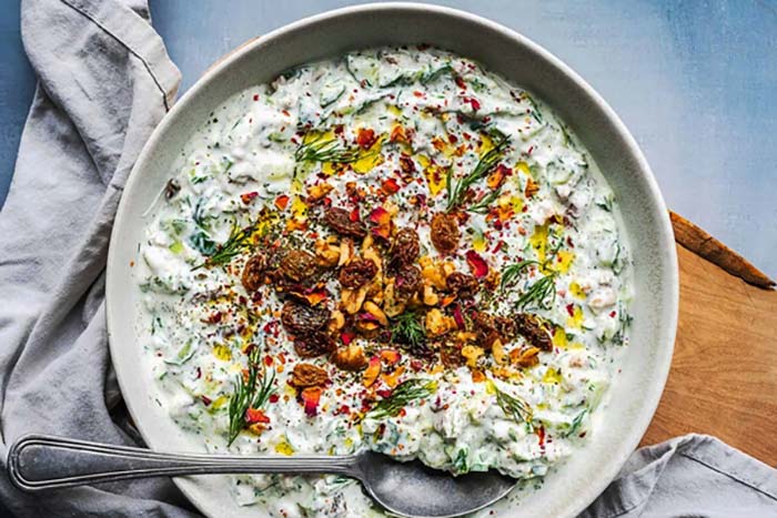 تغذیه ماست و خیار غنیشده: میانوعده خنک و مقوی